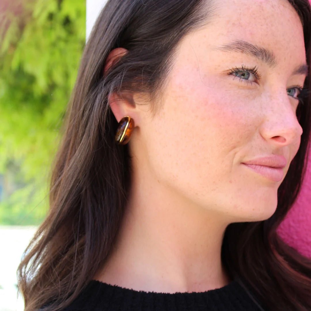 Accessory Concierge Carson Hoop - Capri by Sunset & Co.