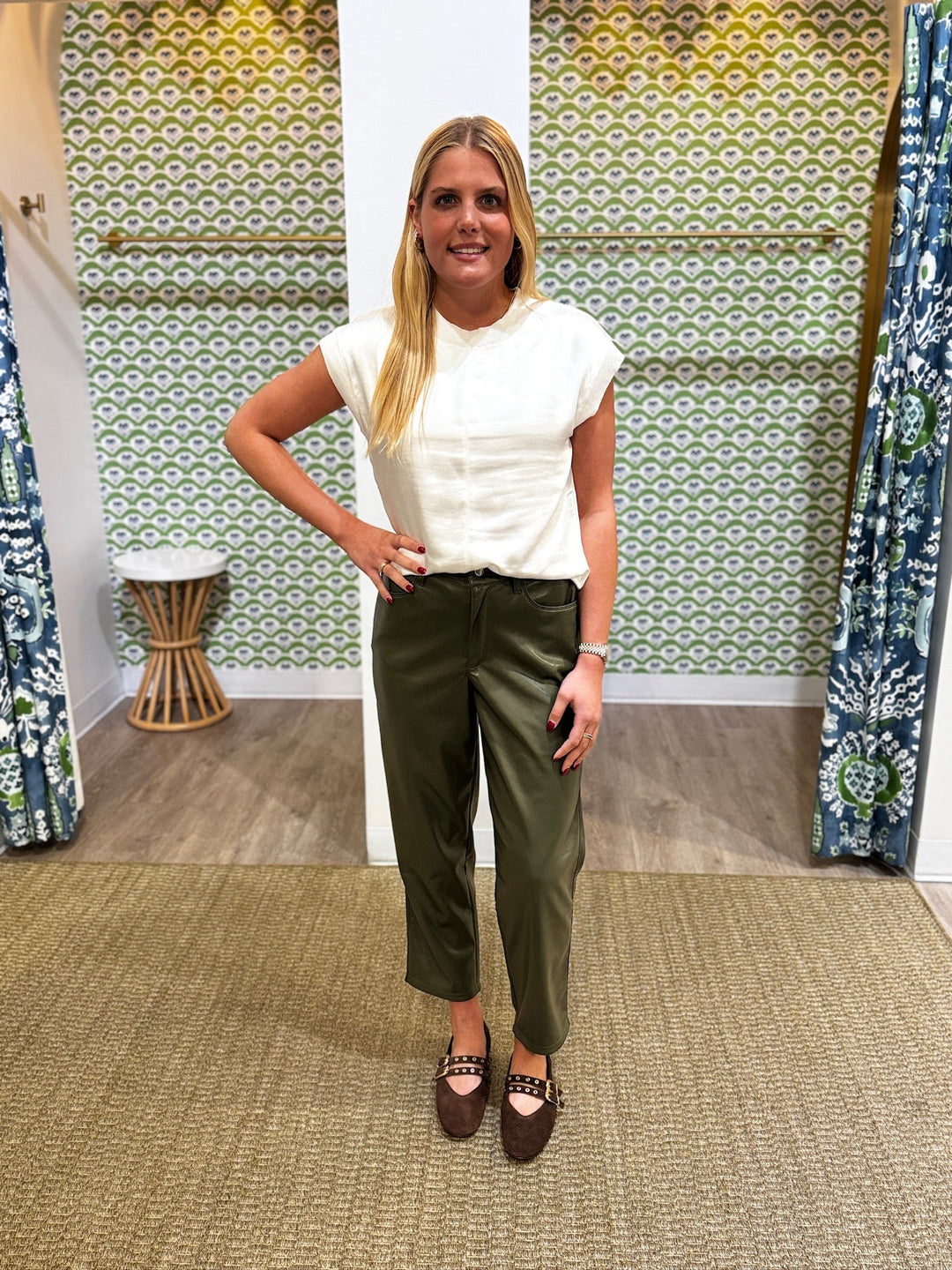 Melissa Nepton Sabrina Pants - Capri by Sunset & Co.