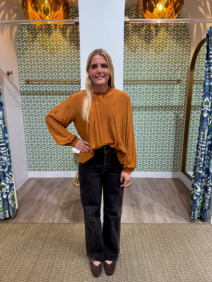 ASTR The Label Ashton Top - Capri by Sunset & Co.