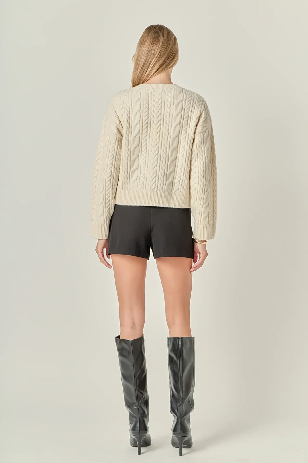 English Factory Crewneck Cable Sweater - Capri by Sunset & Co.