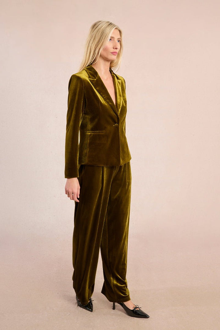 Molly Bracken Velvet Blazer - Capri by Sunset & Co.