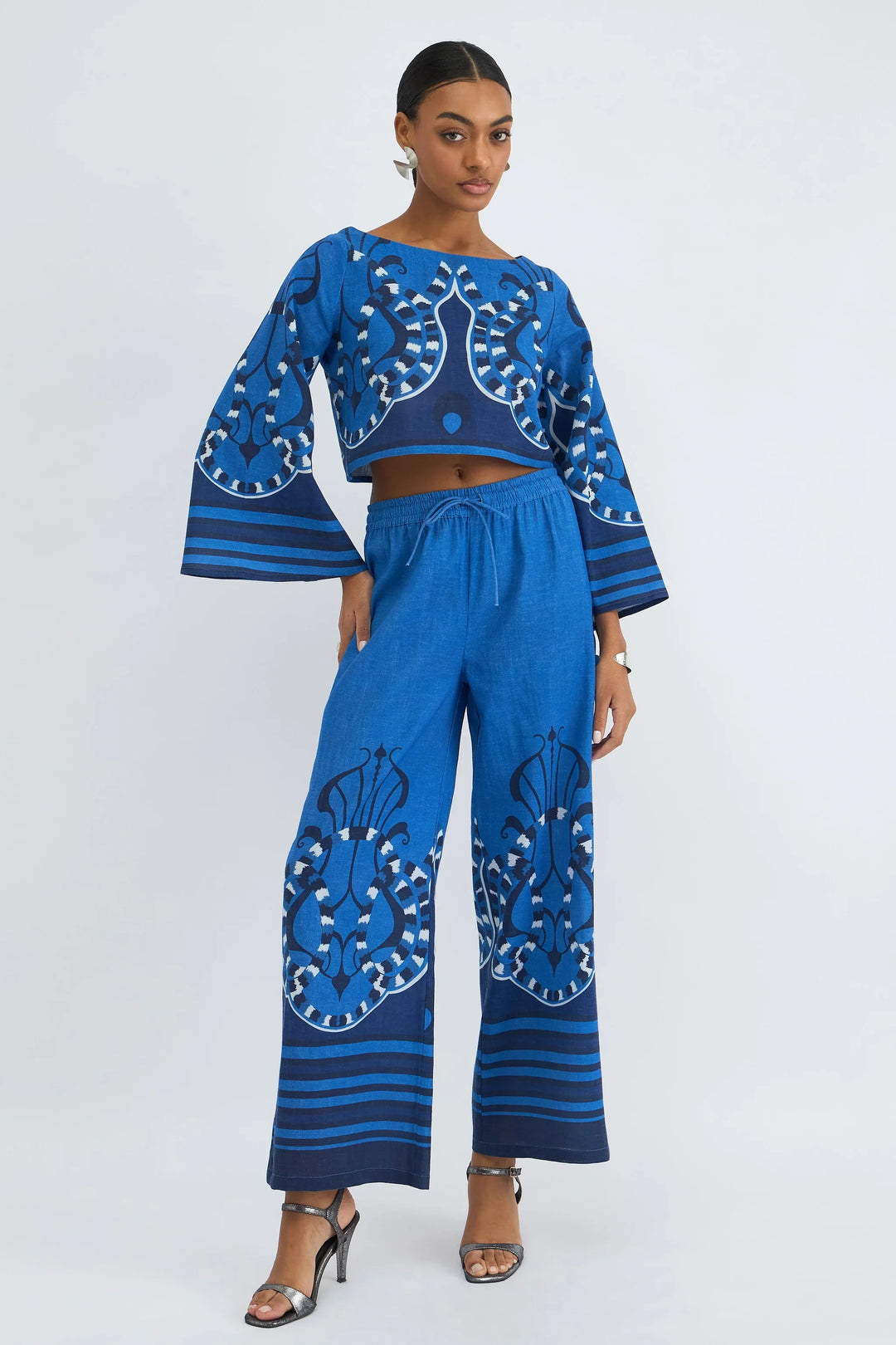 Beyond By Vera Kelly Pants - Capri by Sunset & Co.