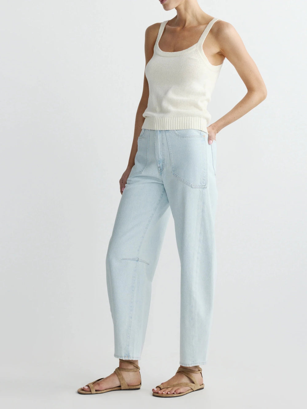 DL1961 Miro Barrel High Rise Jeans - Capri by Sunset & Co.