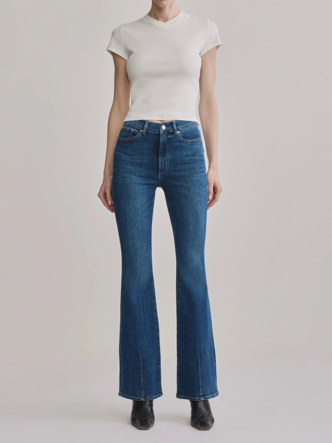 DL1961 Bridget Boot High Rise Instasculpt Jeans - Capri by Sunset & Co.