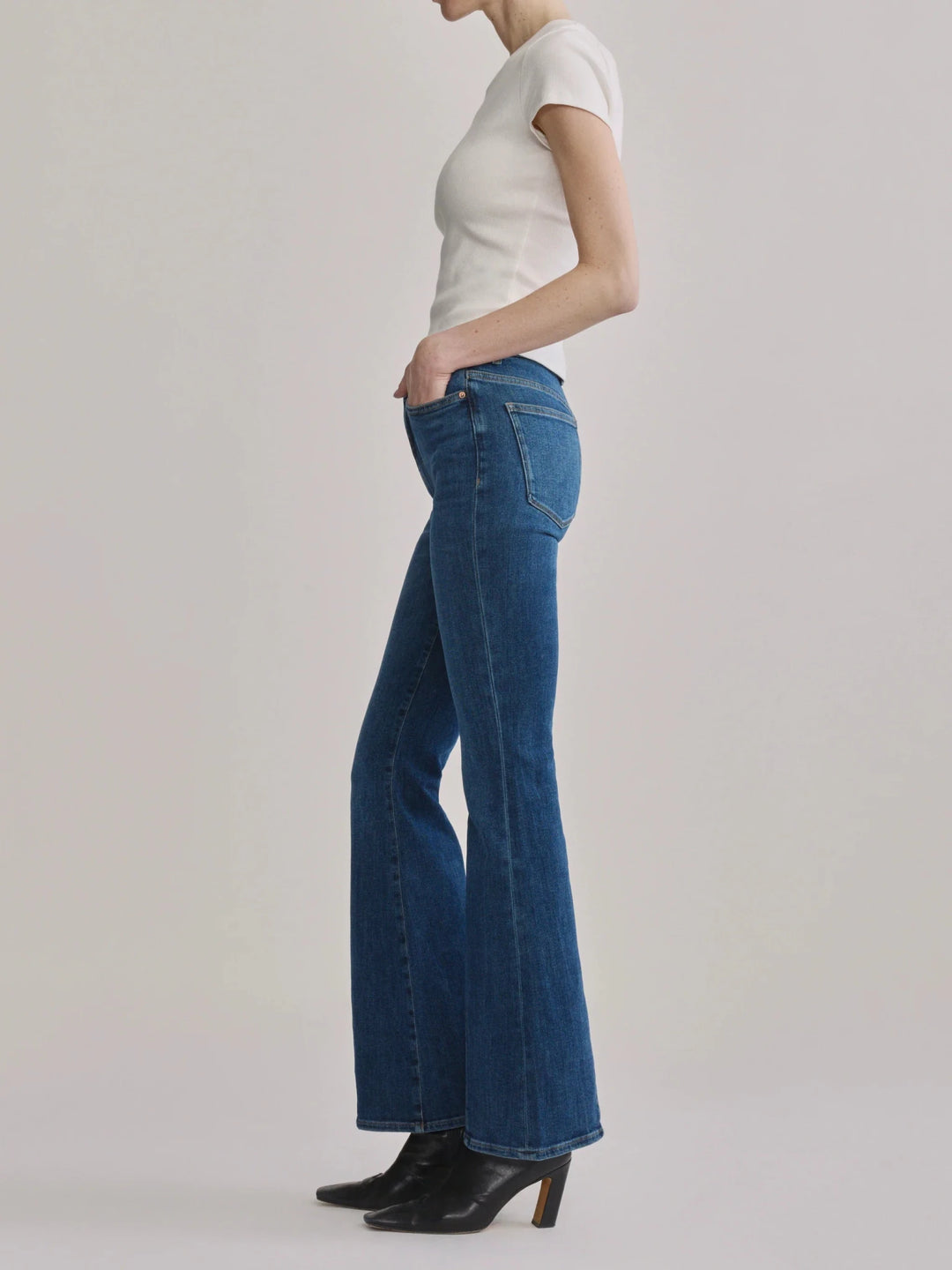 DL1961 Bridget Boot High Rise Instasculpt Jeans - Capri by Sunset & Co.