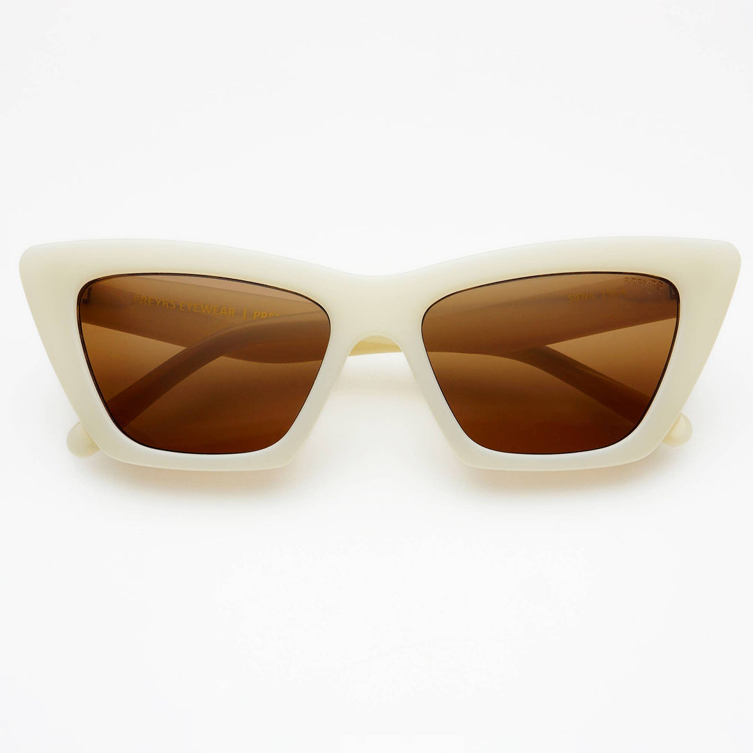 FREYRS Eyewear Siena Cat Eye Sunglasses - Capri by Sunset & Co.