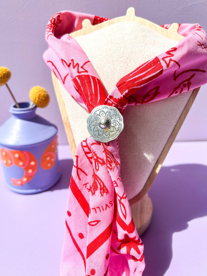 Round Concho Bandana Slide