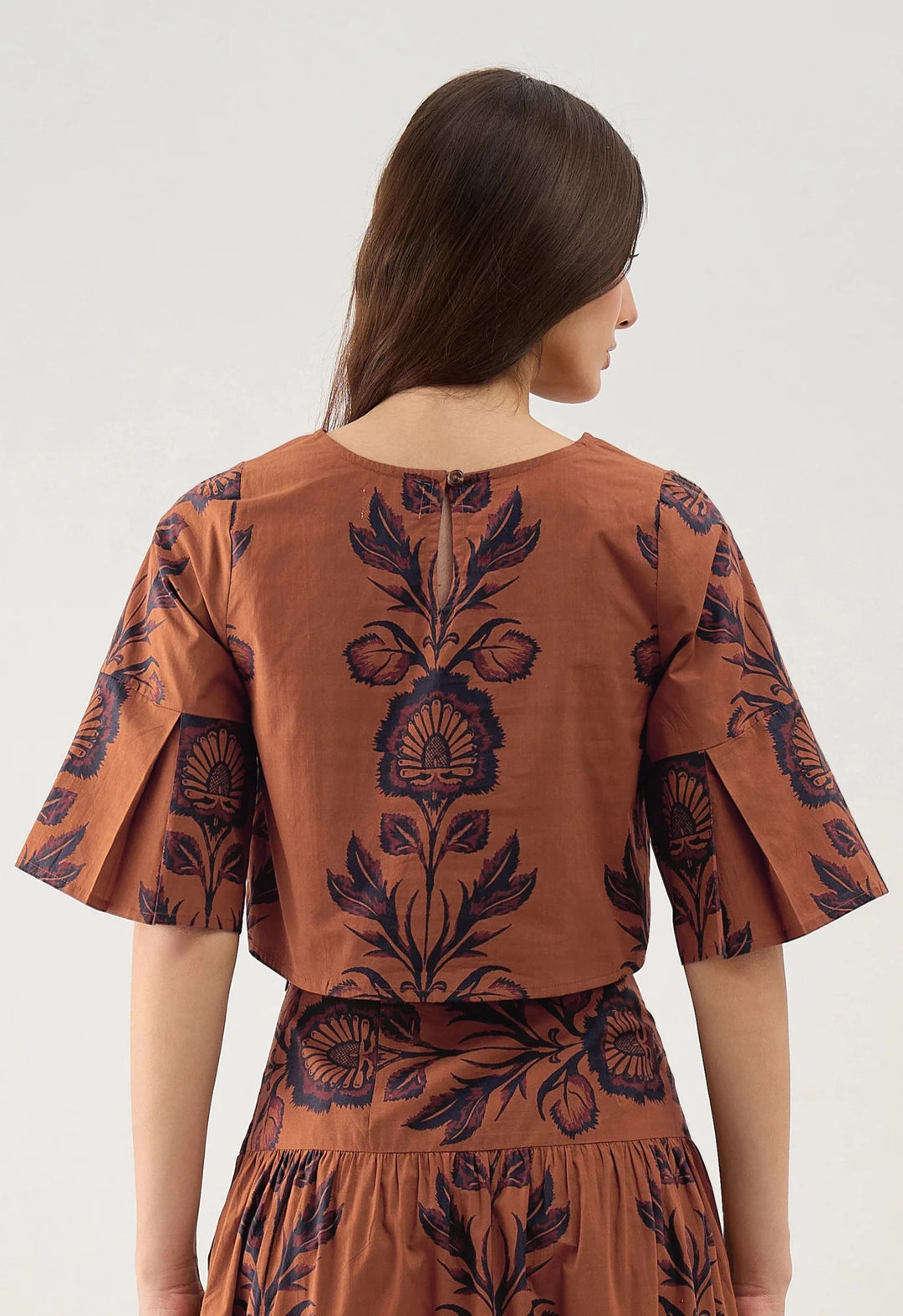 Beyond By Vera London Top - Capri by Sunset & Co.