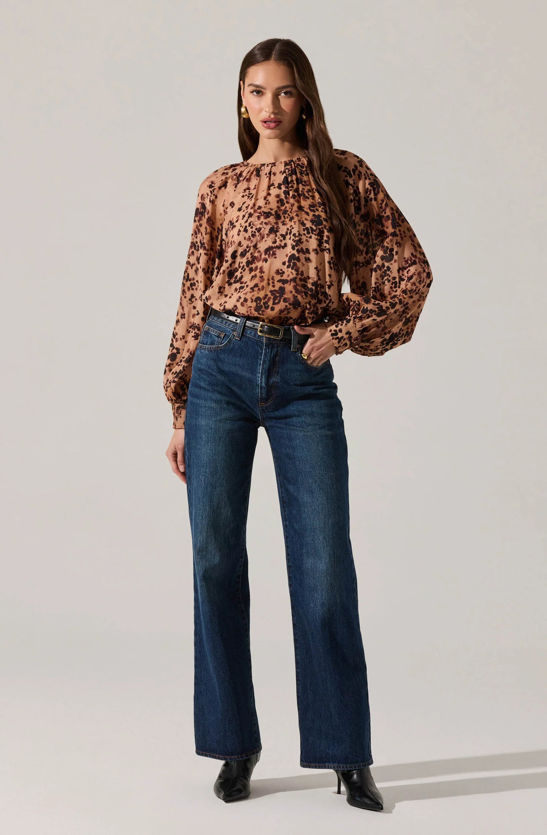 ASTR the Label Reyen Top - Capri by Sunset & Co.