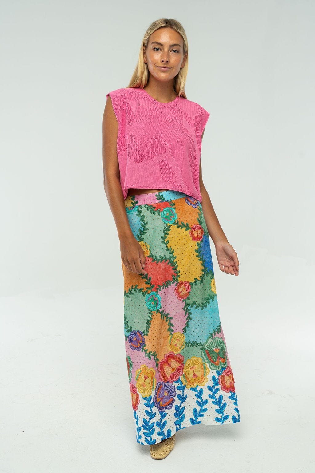 Briton Court Laura Sleeveless Sweater - Capri by Sunset & Co.