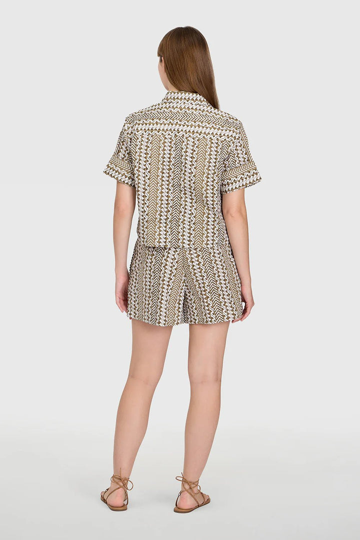 Livro Pool Shorts - Capri by Sunset & Co.