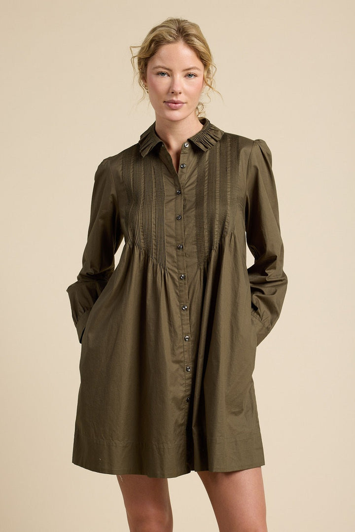Trovata Olive Dress - Capri by Sunset & Co.