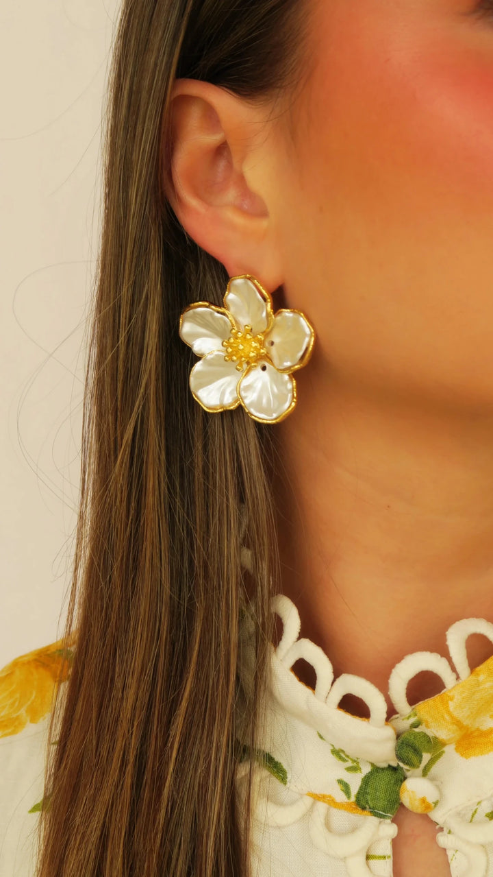 Accessory Concierge Garden Party Pearls - Capri by Sunset & Co.
