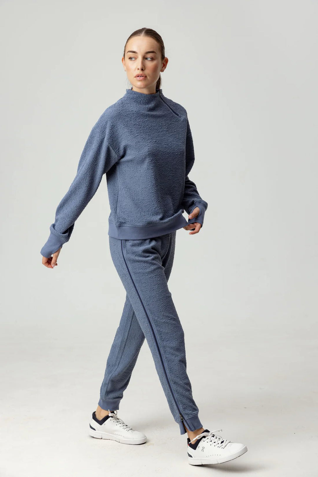 Sundays Genie Pullover - Capri by Sunset & Co.