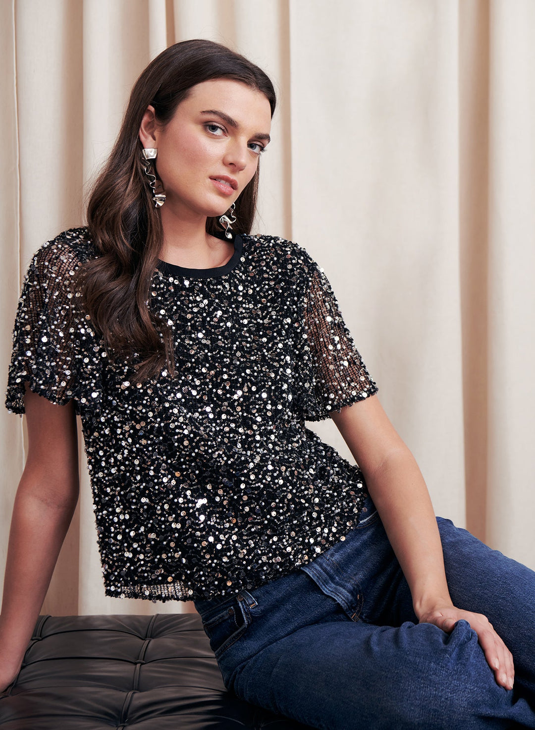 Saylor Natassia Top - Capri by Sunset & Co.