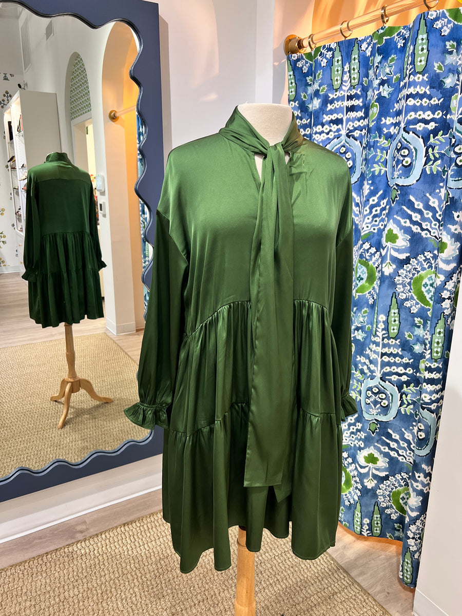 Maren Bow Silky Dress - Emerald