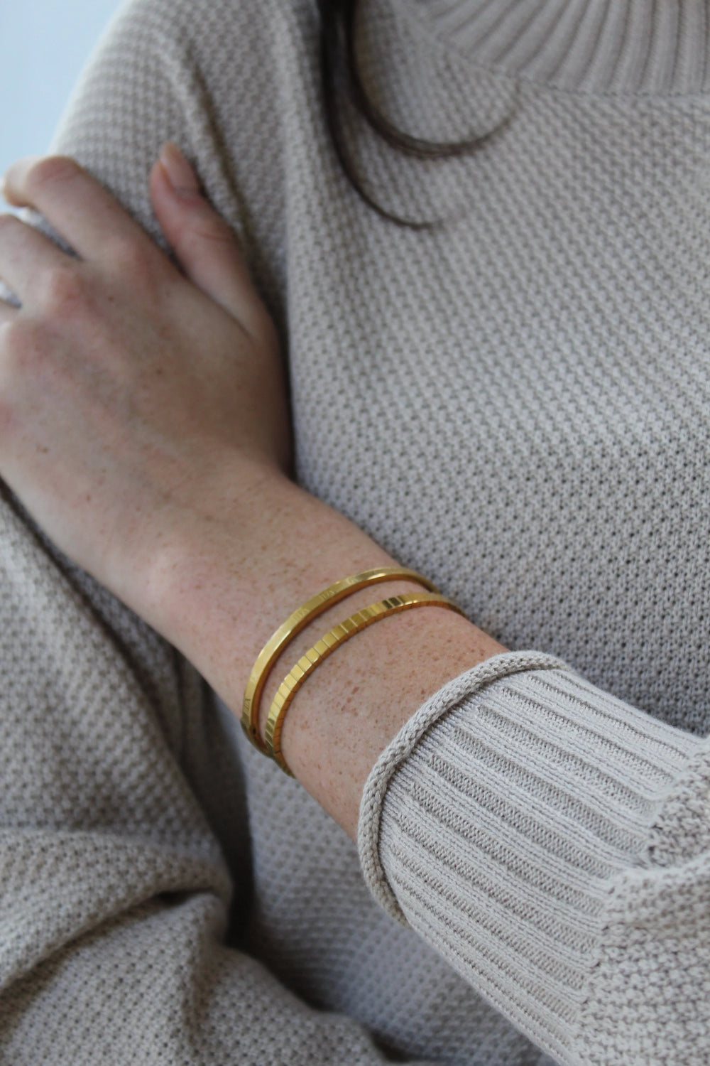 Accessory Concierge Rectangular Repeat Bangle - Capri by Sunset & Co.