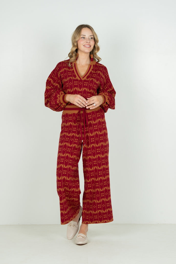 Emily McCarthy Teddy Crop Trouser - Capri by Sunset & Co.
