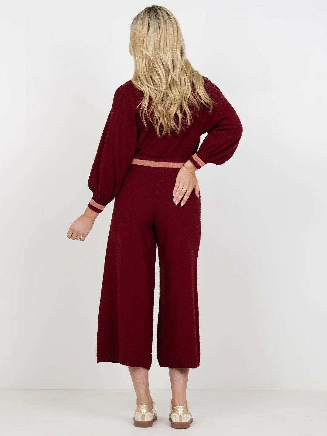 Emily McCarthy Teddy Crop Trouser - Capri by Sunset & Co.