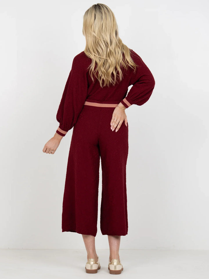 Emily McCarthy Teddy Crop Trouser - Capri by Sunset & Co.