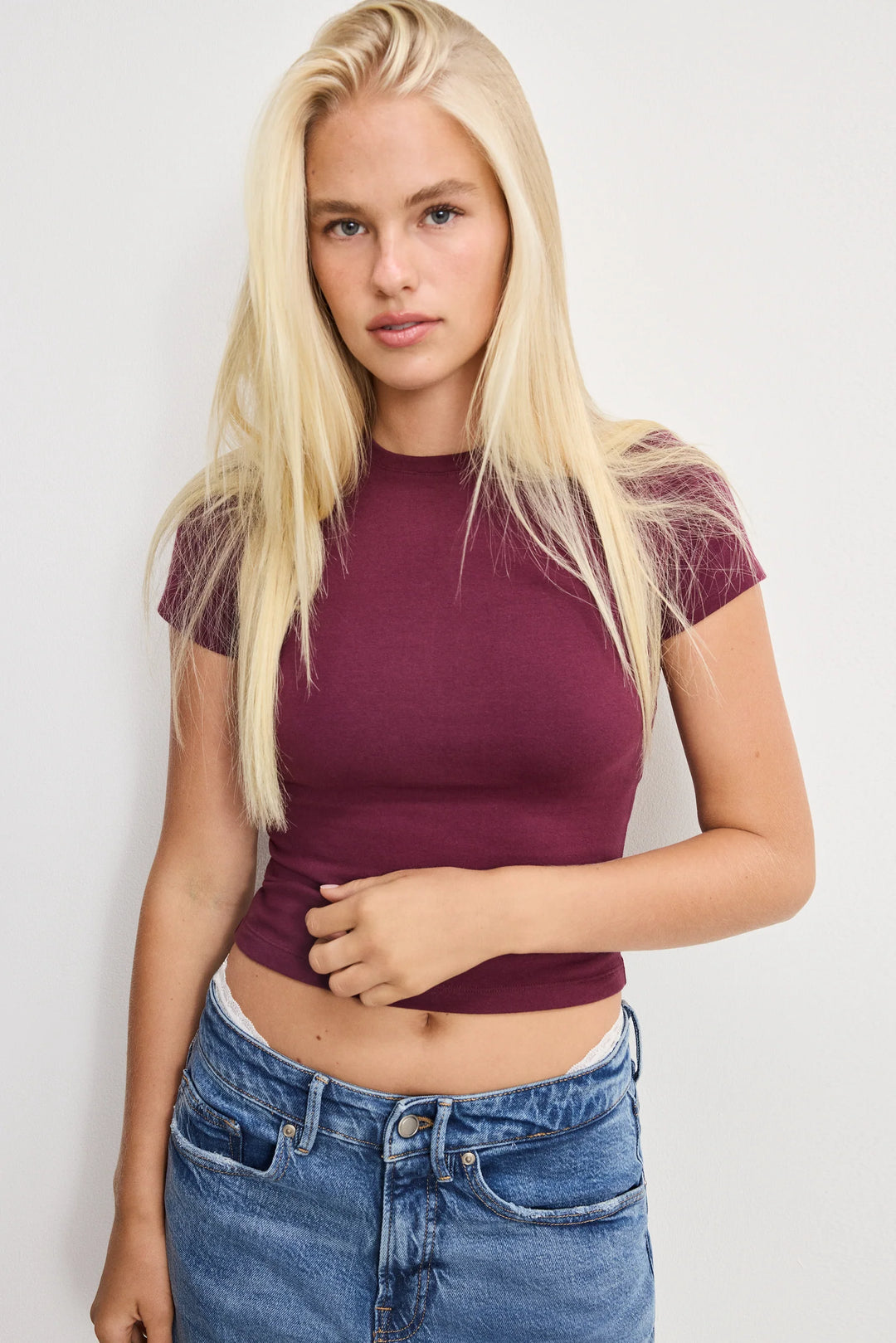 Good American Super Stretch Baby Tee - Capri by Sunset & Co.