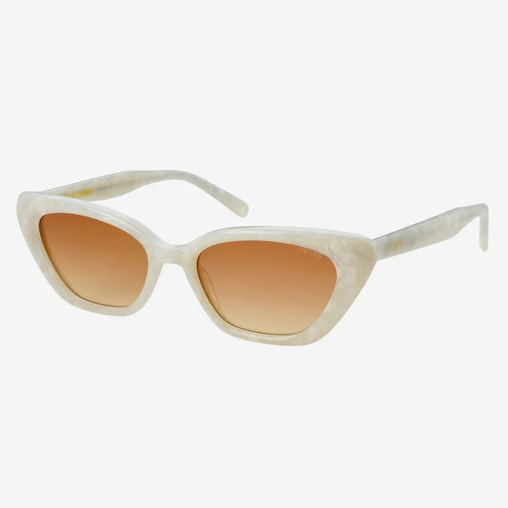 FREYRS Eyewear Mia Cat Eye Sunglasses - Capri by Sunset & Co.
