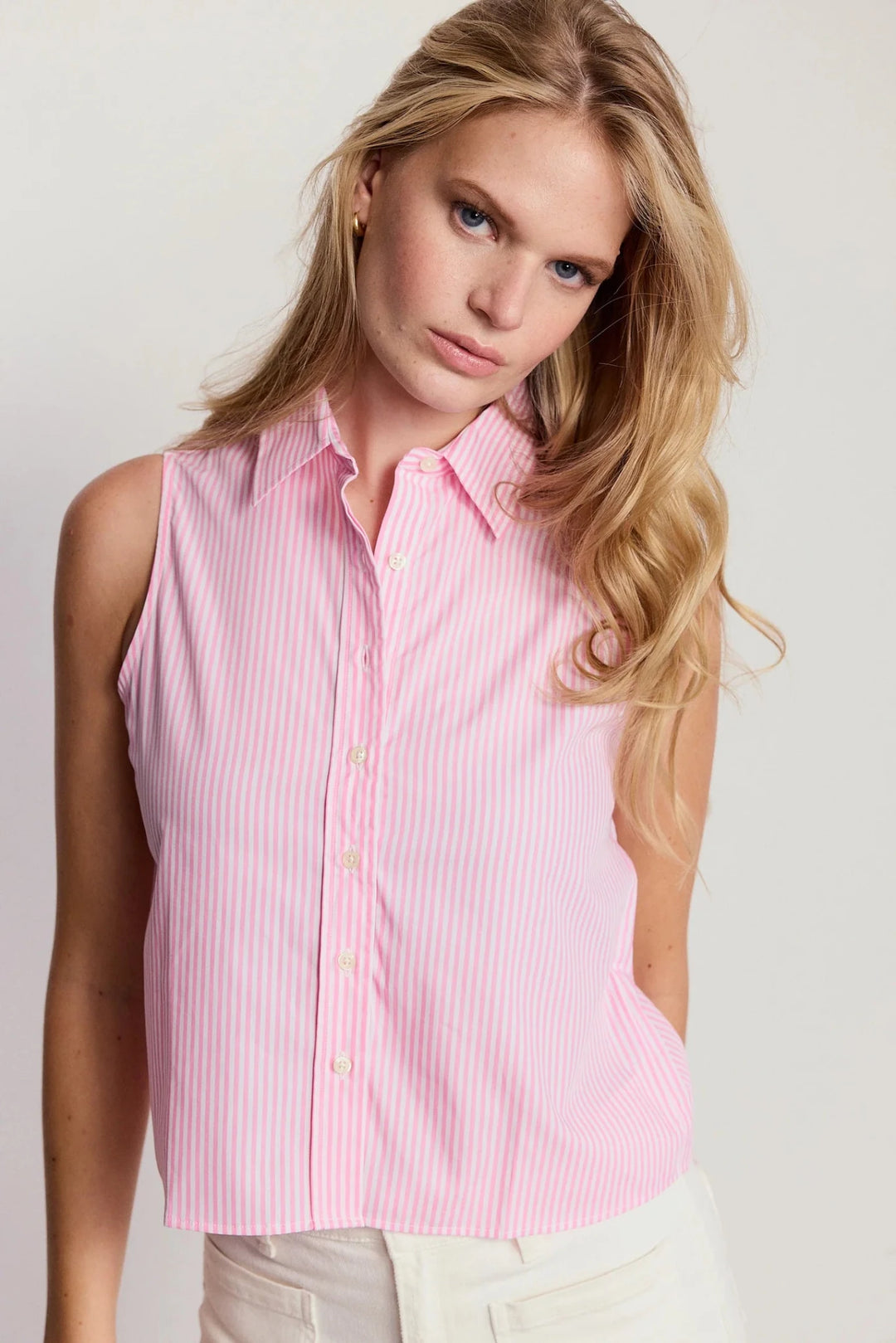 The Shirt The Boxy Cropped Sleeveless Shirt - Capri by Sunset & Co.