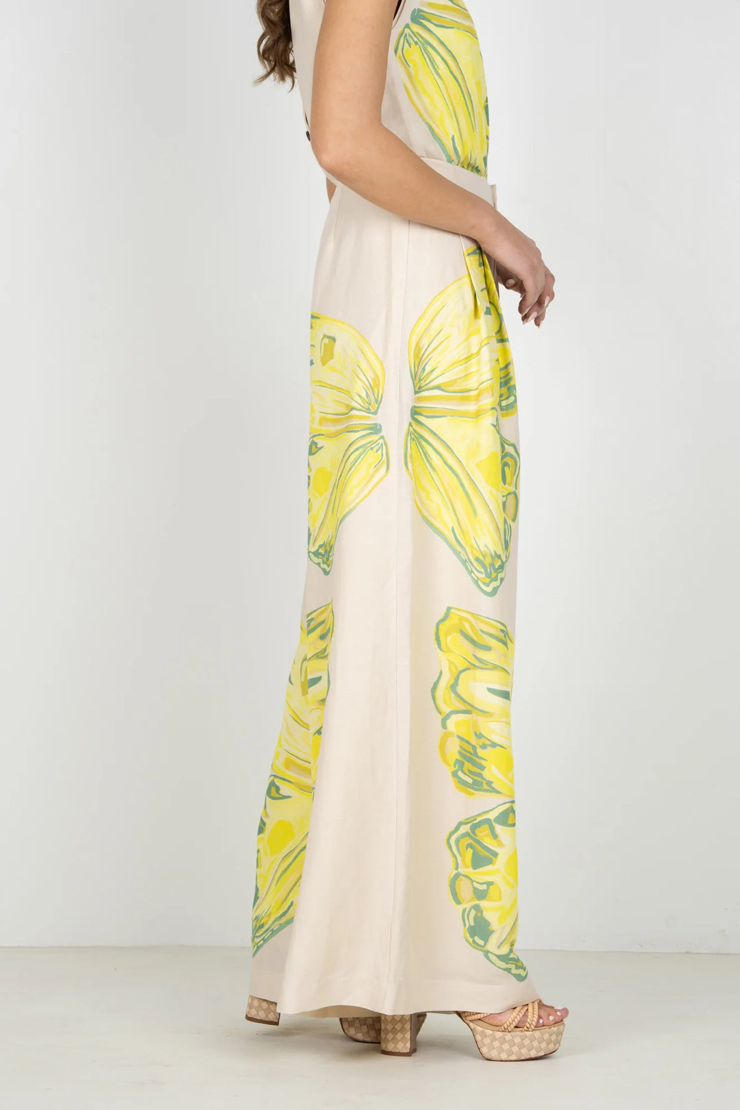 Emily McCarthy Paisley Pant - Capri by Sunset & Co.