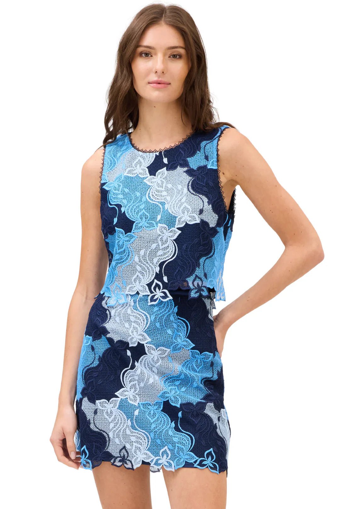 ALLISON New York Wavy Lace Tank - Capri by Sunset & Co.