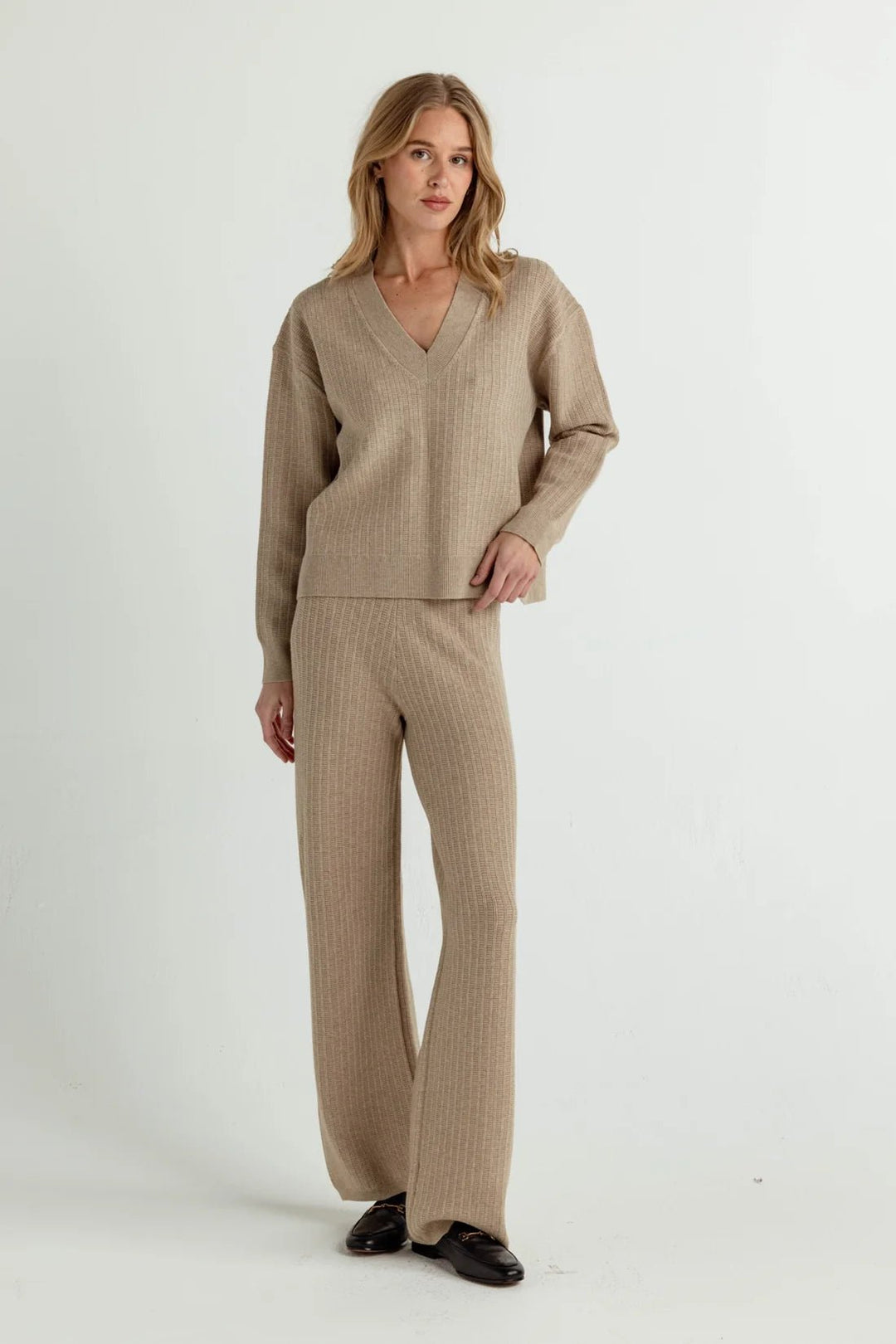 Sundays Oxford Sweater - Capri by Sunset & Co.