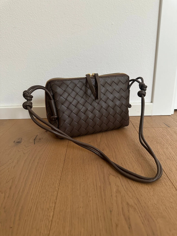 Ambre Braided Crossbody