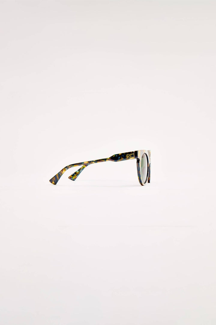 SARDINE Aster Sunglasses - Capri by Sunset & Co.