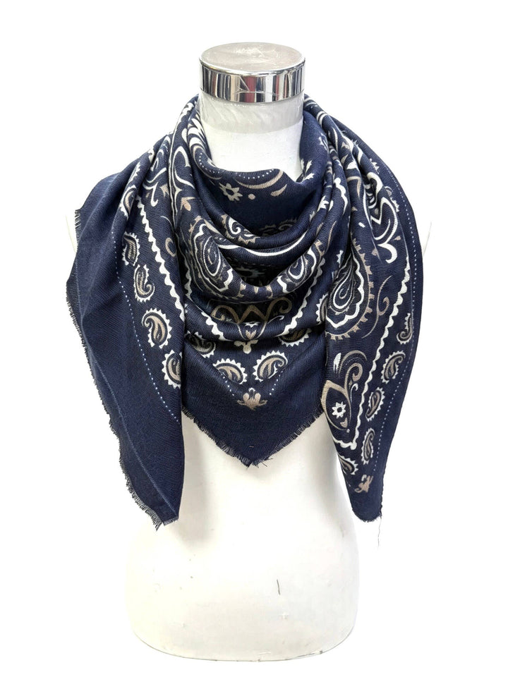 Woolen Square Bandana