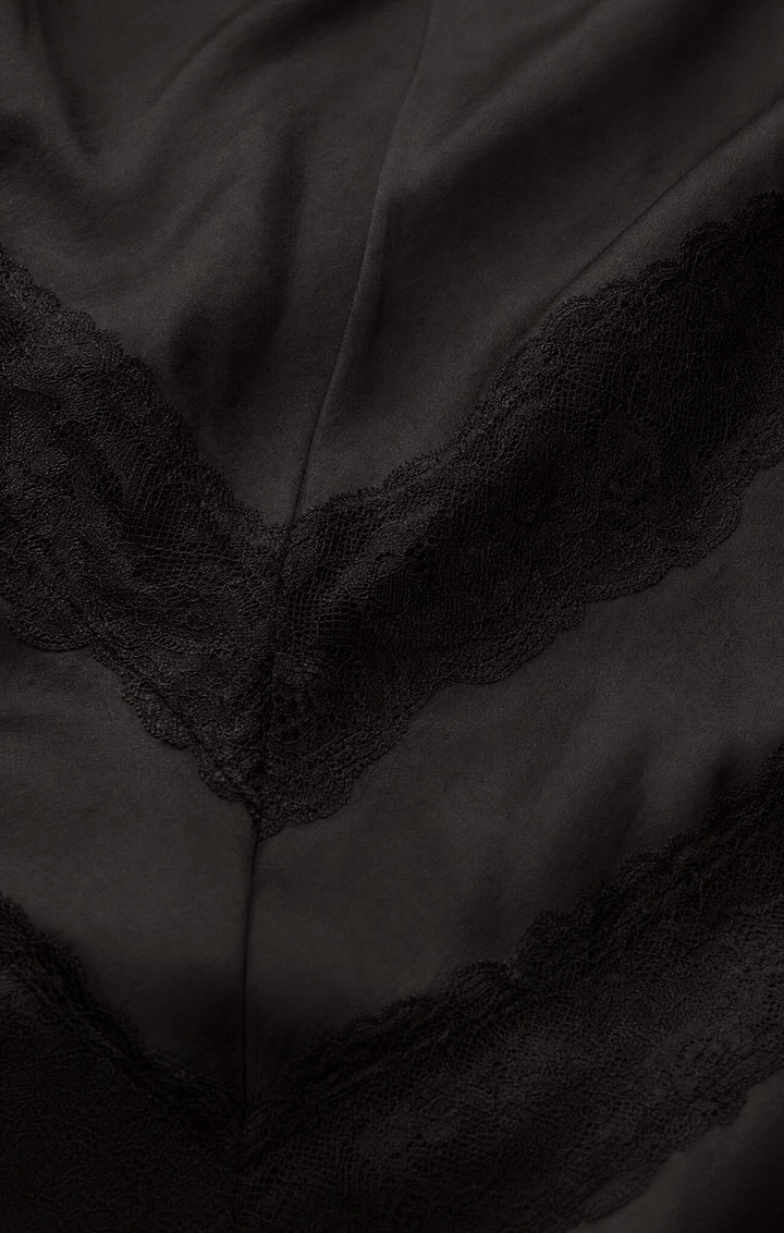 Z Supply Kori Lace Inset Skirt - Capri by Sunset & Co.