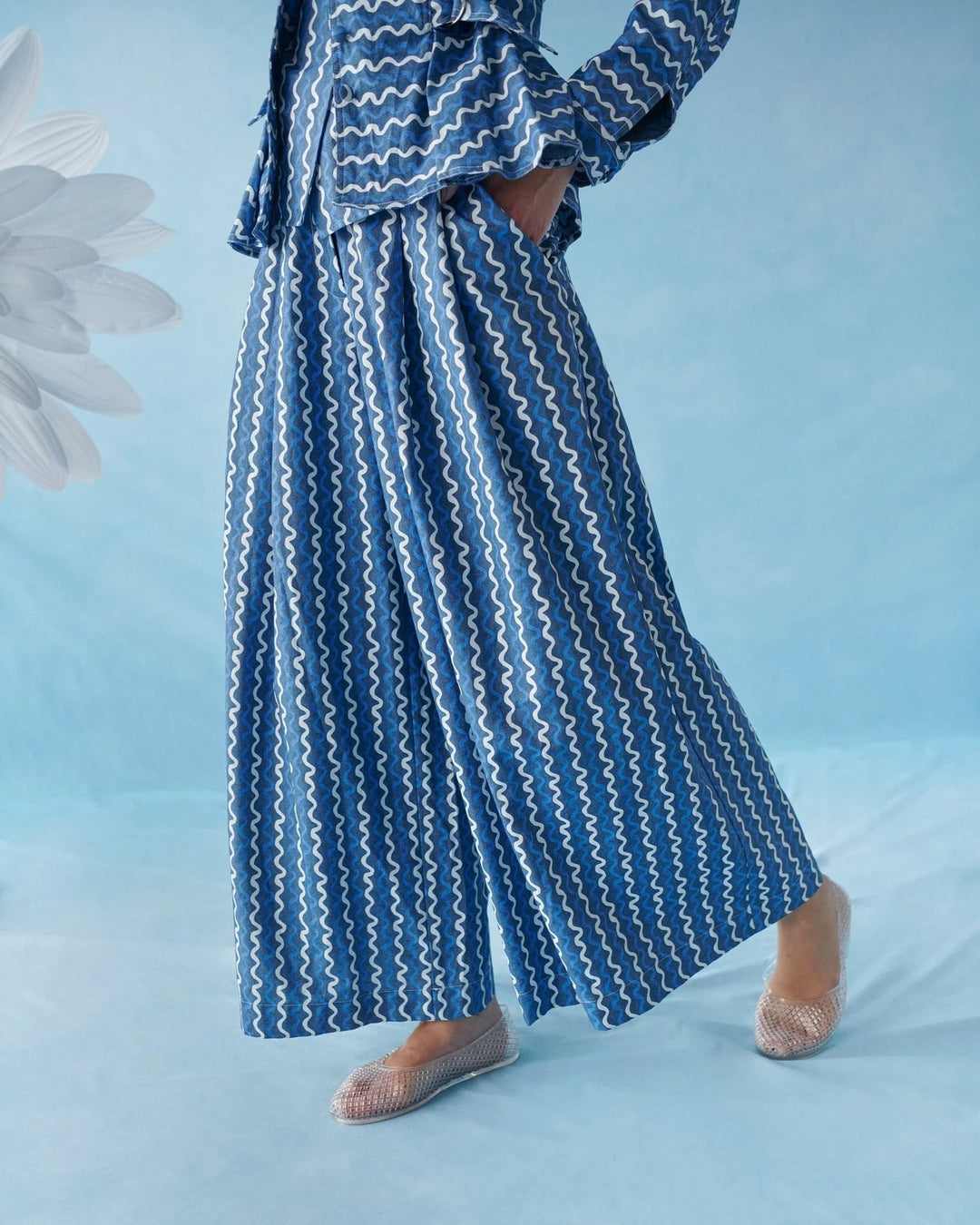 Celia B Jambu Pants - Capri by Sunset & Co.