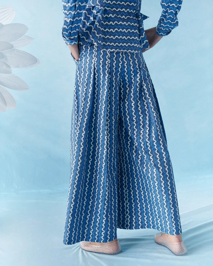 Celia B Jambu Pants - Capri by Sunset & Co.