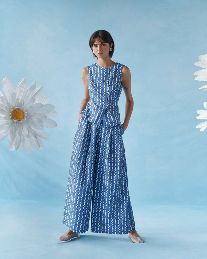 Celia B Jambu Pants - Capri by Sunset & Co.