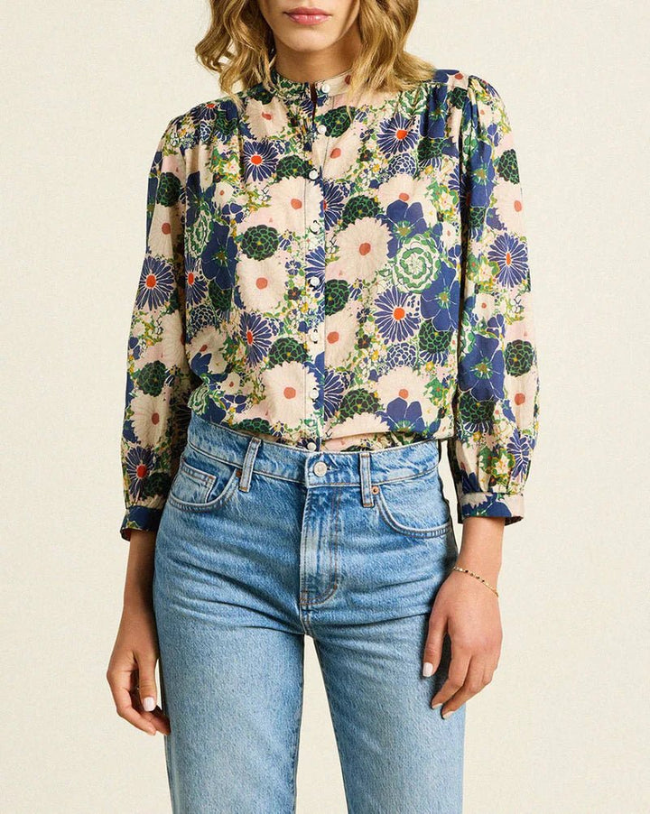 Trovata Clara Blouse - Capri by Sunset & Co.