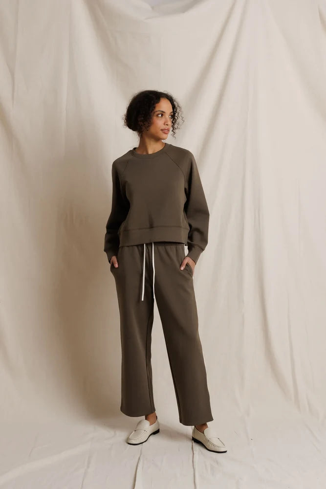 PerfectWhiteTee Nell Sweatshirt