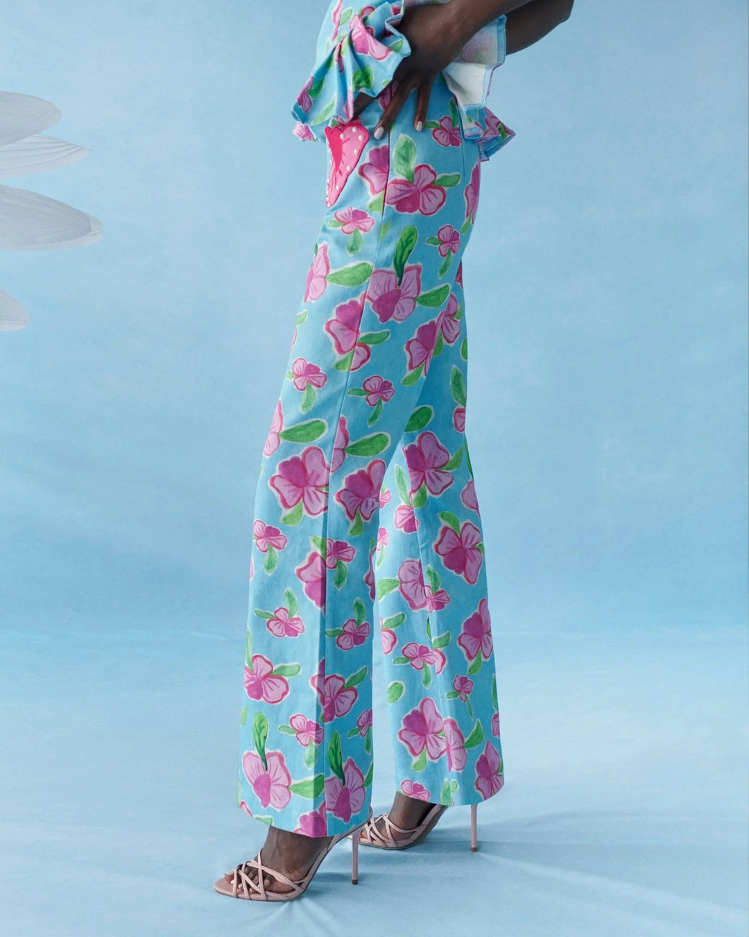 Celia B Orchids Pants - Capri by Sunset & Co.