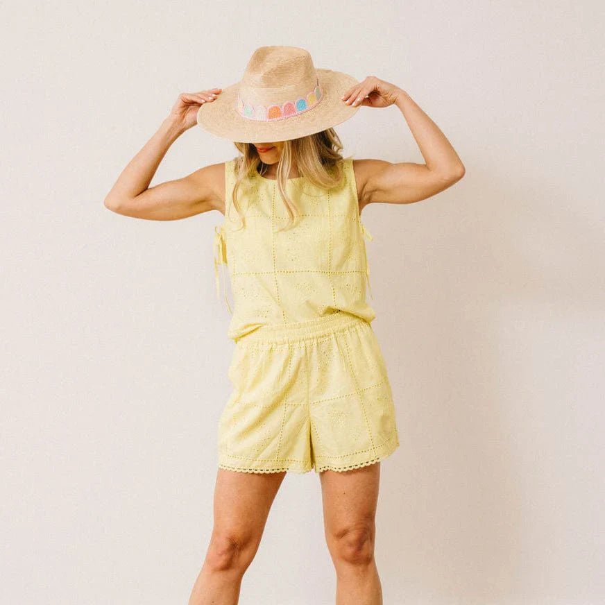 Sunshine Tienda Coco Short - Capri by Sunset & Co.