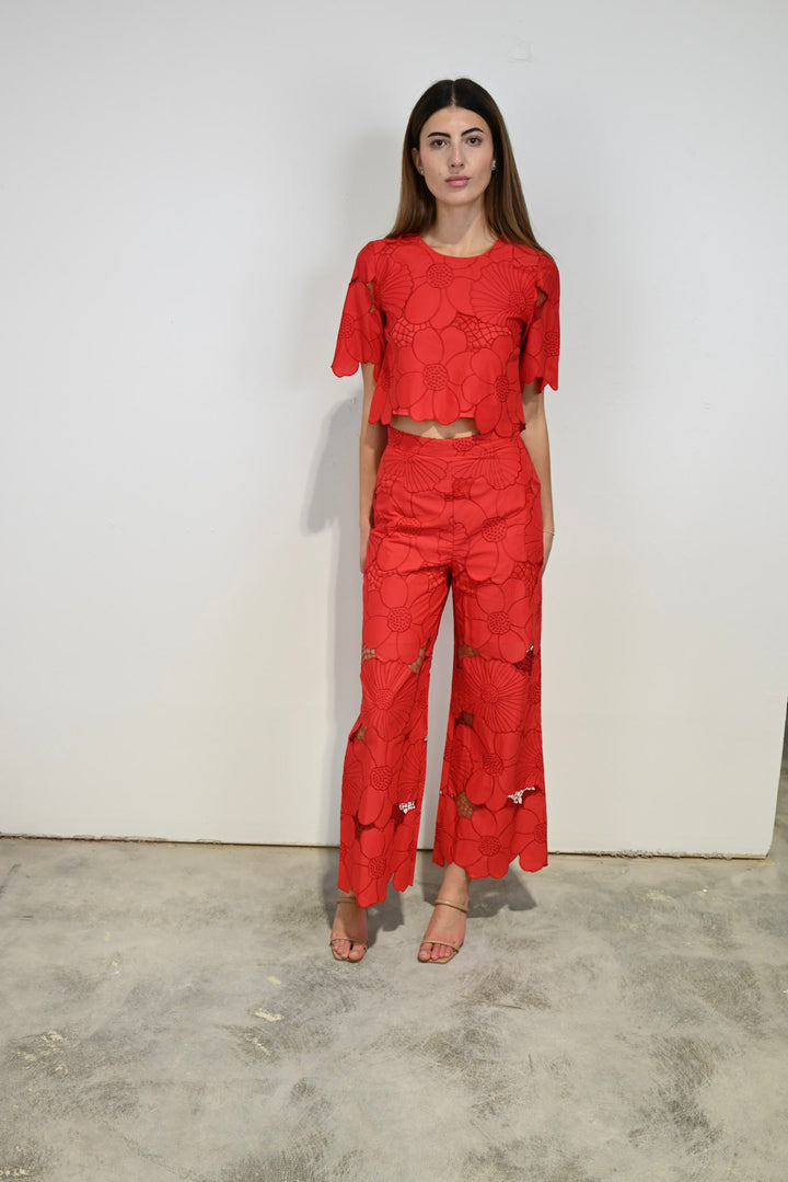 Never A Wallflower Matador Pant - Capri by Sunset & Co.