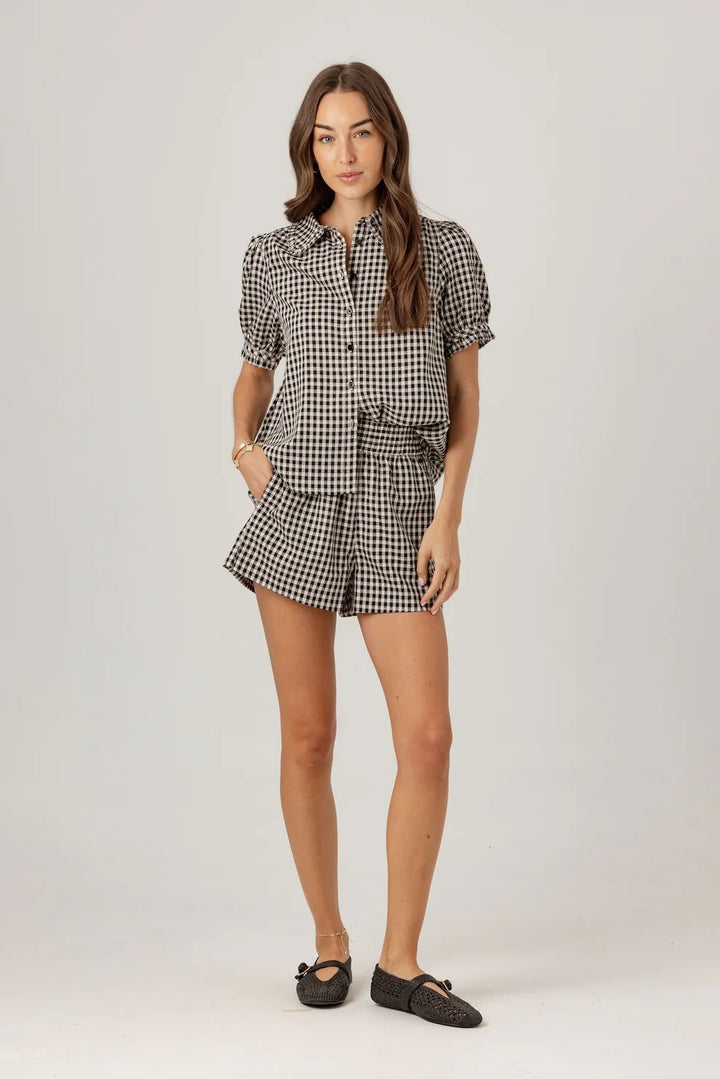 Sundays Fuller Shorts - Capri by Sunset & Co.