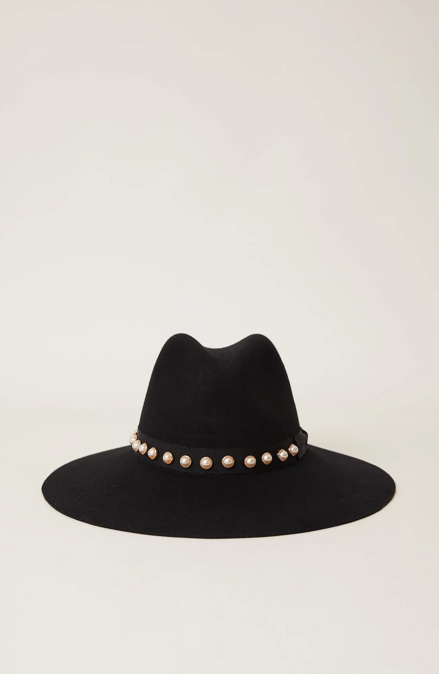 BTB Los Angeles Sofie Pearl Studded Hat